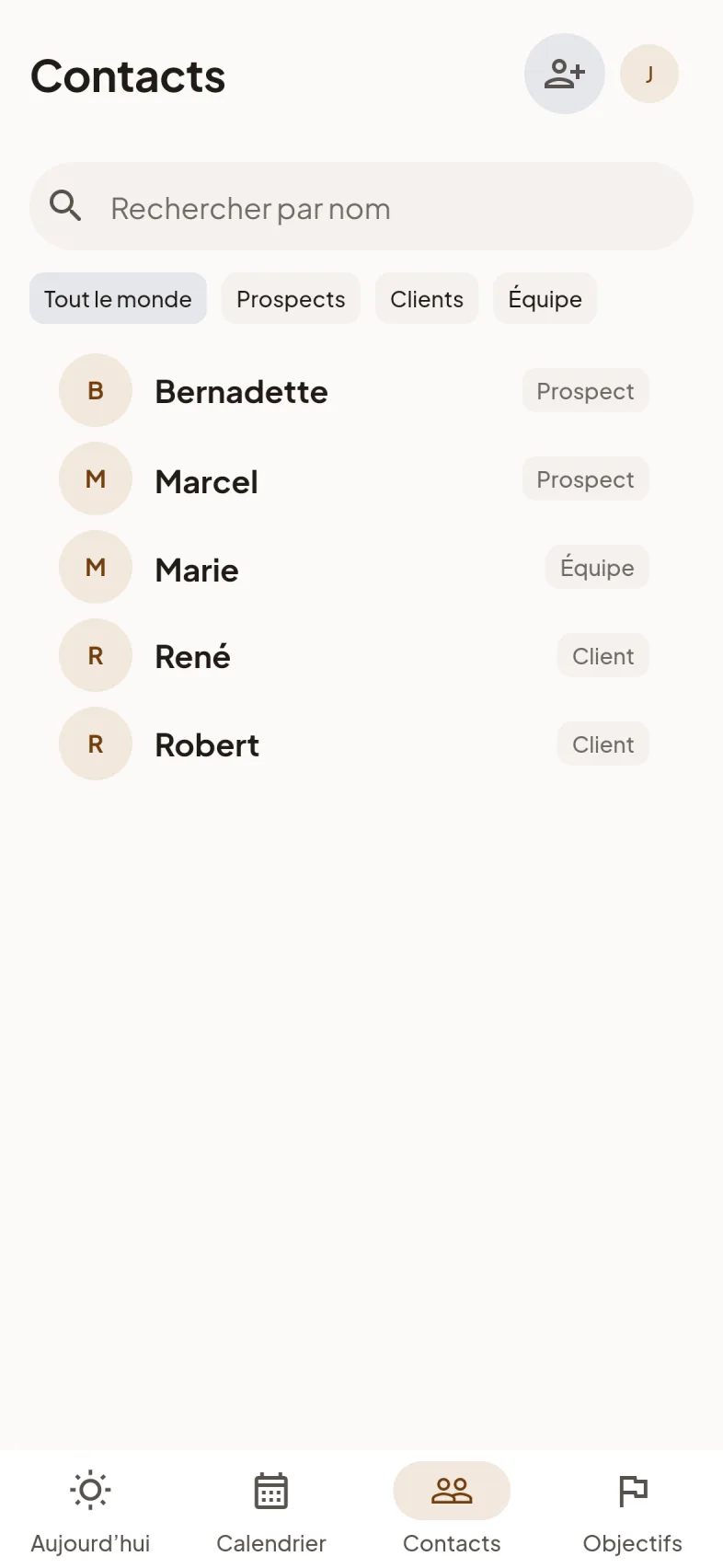 La liste des contacts, filtrée par prospects, clients et équipe.